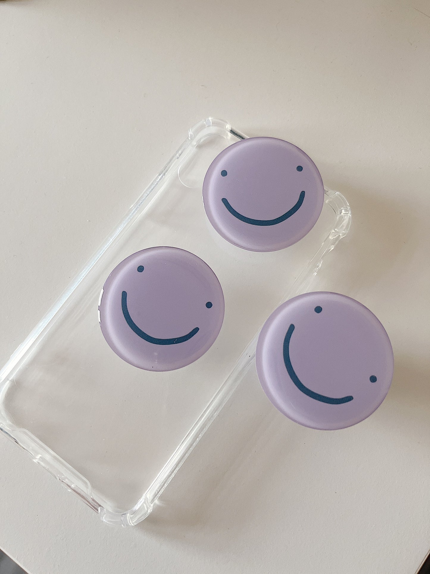 Smiley Phone Grippie (Lavender)